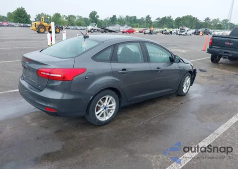 2017 Ford Focus Se z USA, uszkodzony, nr VIN 1FADP3F28HL235303